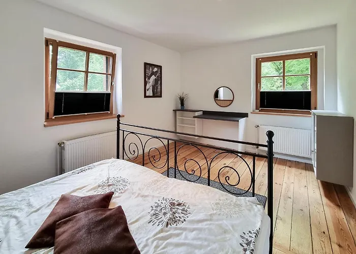 Lägenhet 2 Bedroom Awesome In